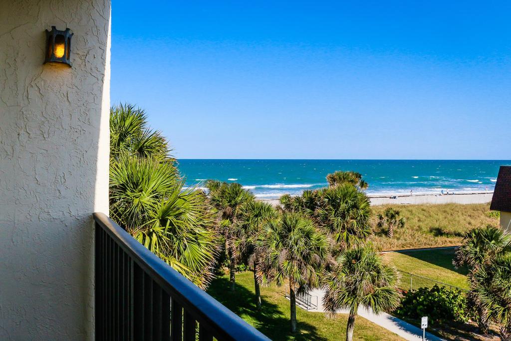 Secluded Ocean View Chataeu Hotel Cocoa Beach Exterior foto